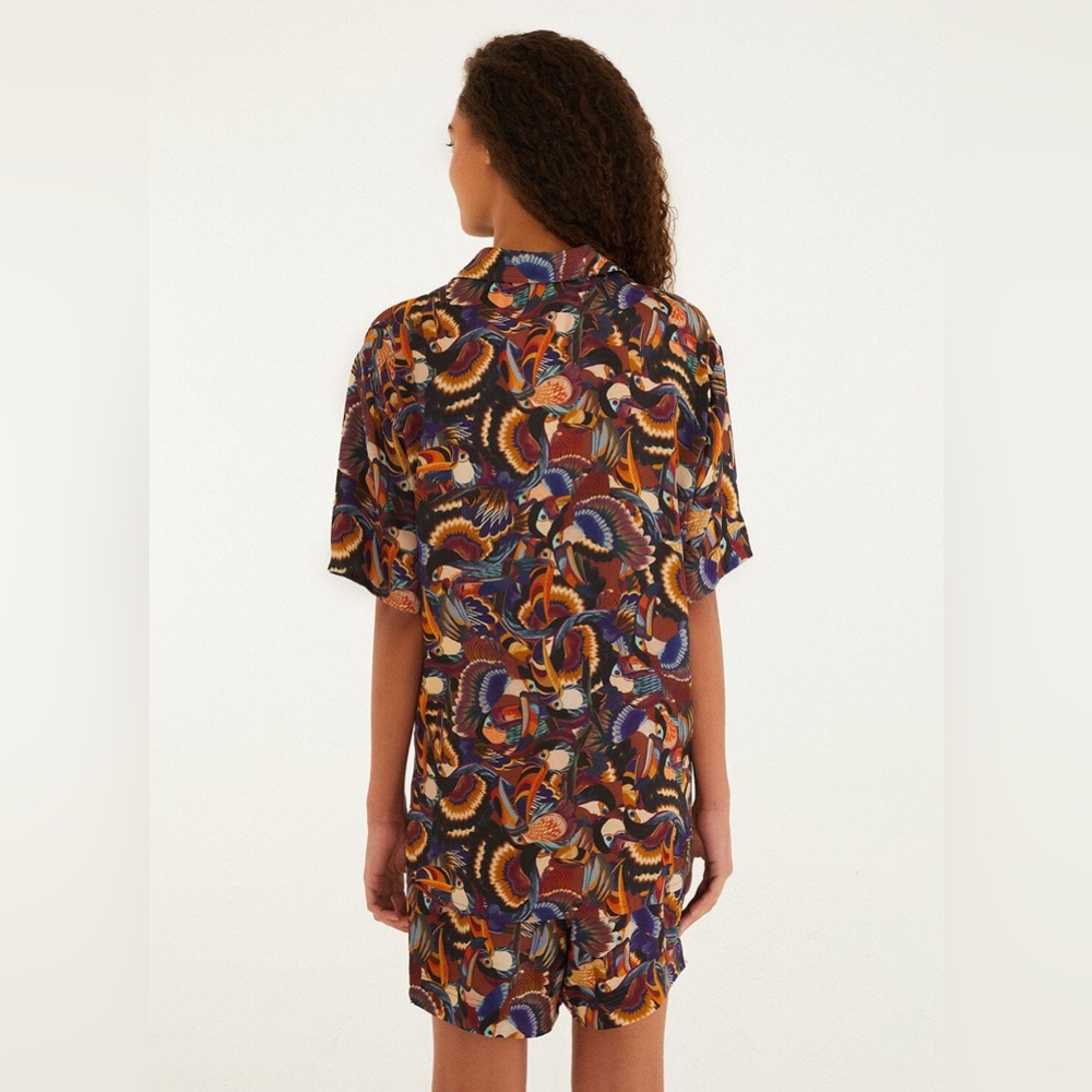 FARM RIO Multicolor Flying Toucans Lenzing™ Ecovero™ Shirt - Picture 4 of 4